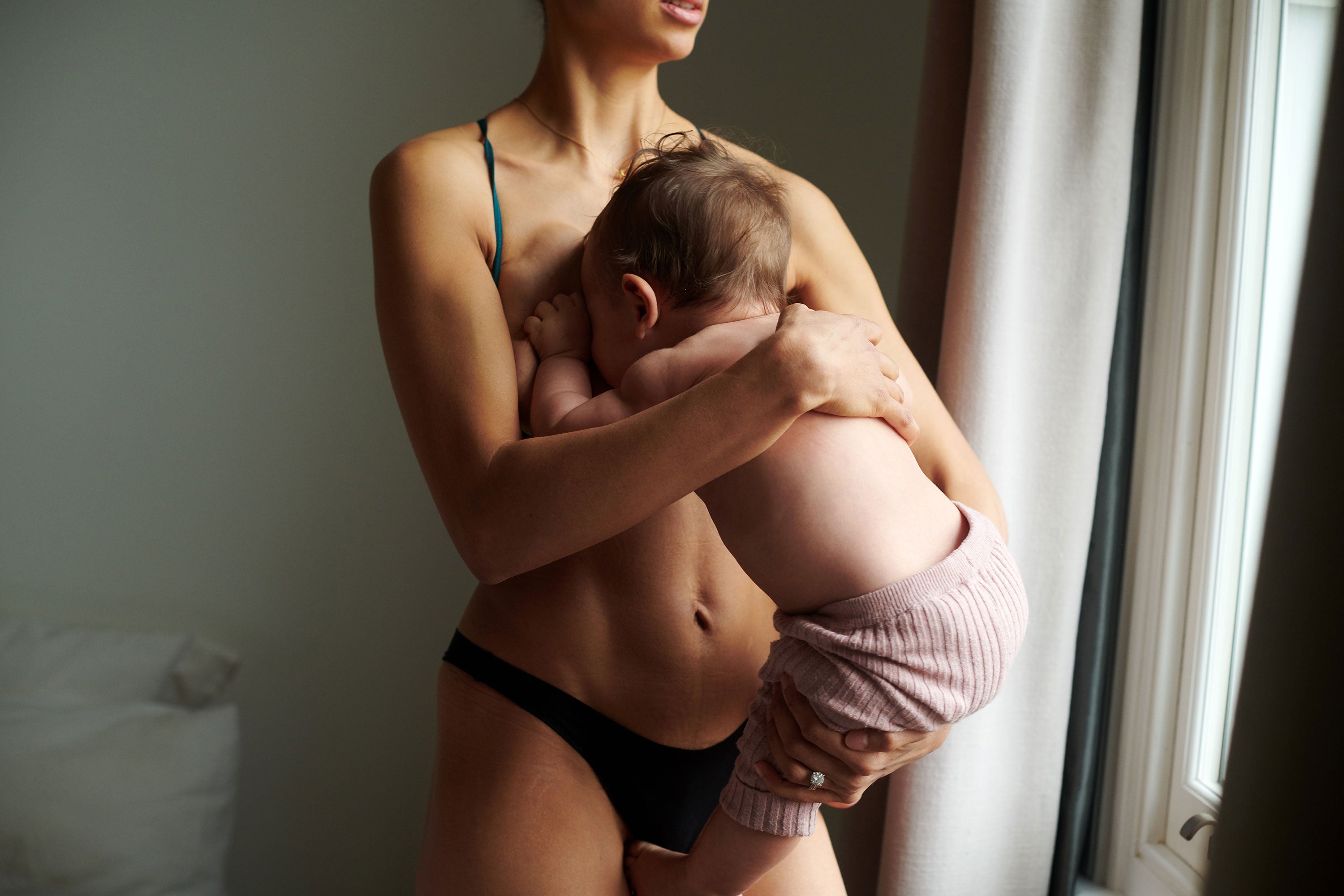 The Intimate Realities Of Breastfeeding – Photos