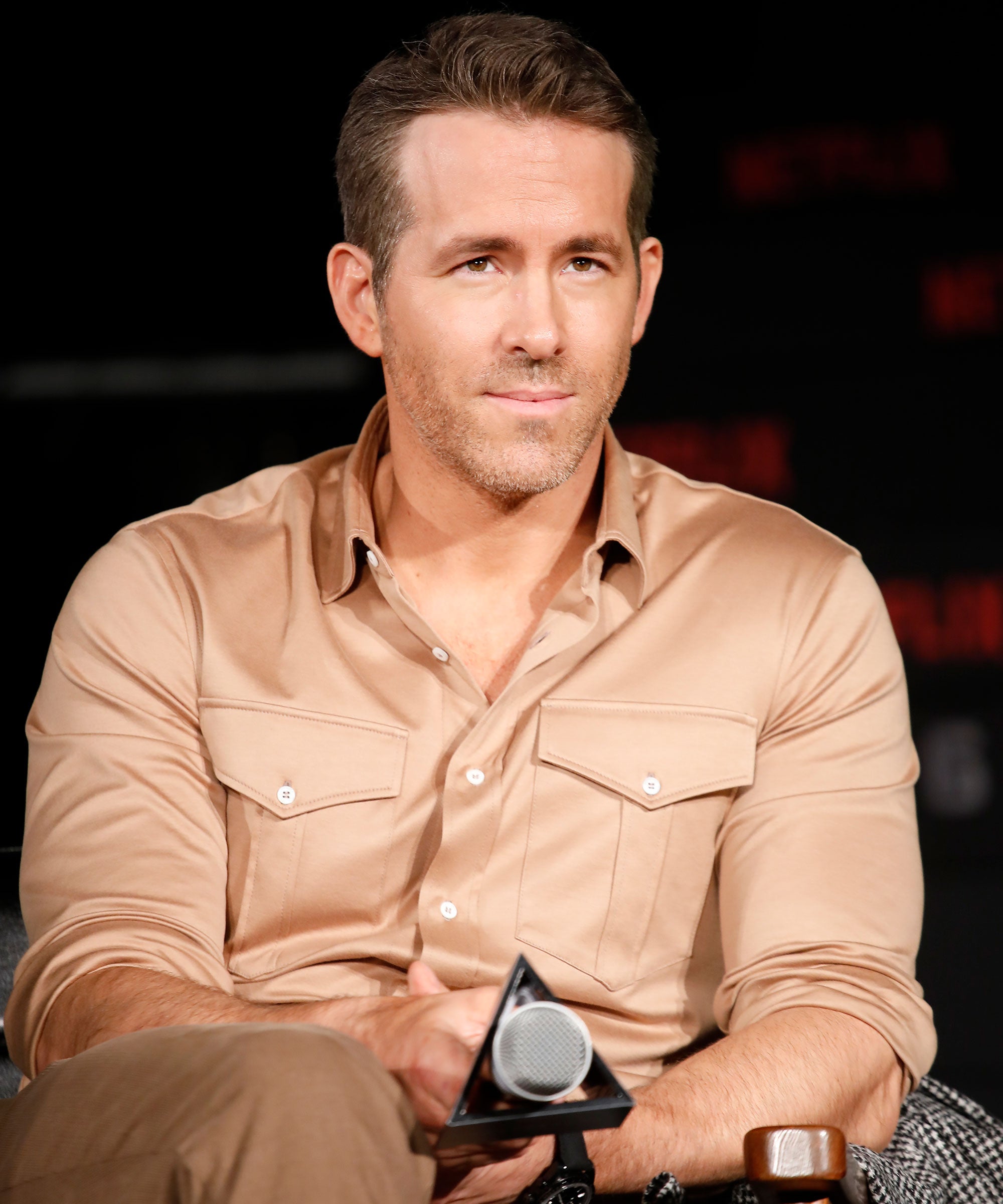 Ryan Reynolds Gifts Graduating Seniors From Alma Mater a Free Pizza in  Commencement Speech, Ryan Reynolds