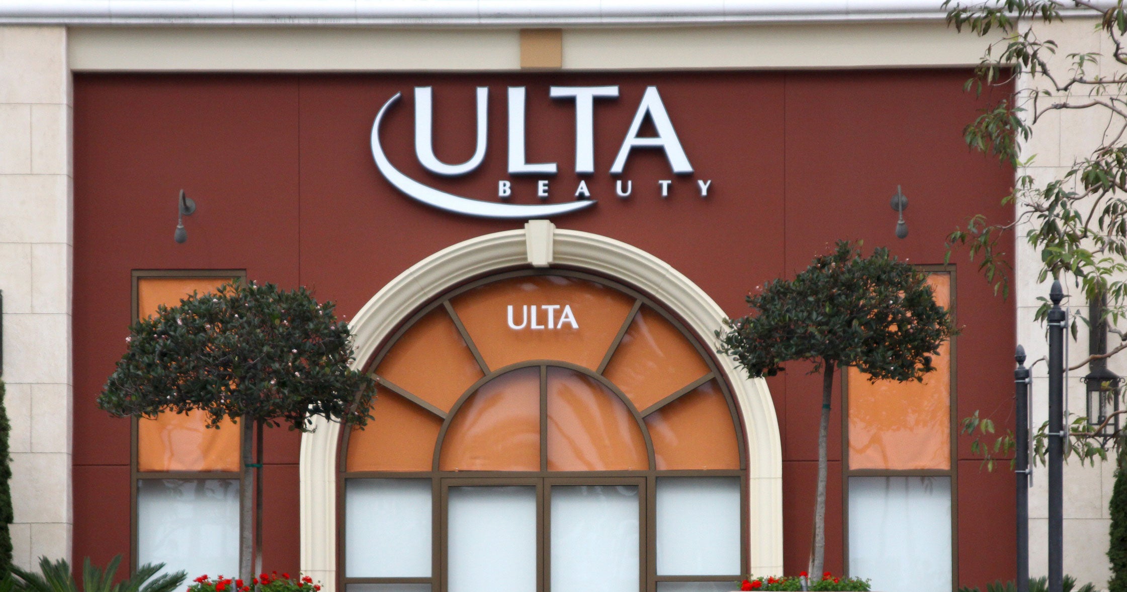 When Is Ulta Opening? Curbside Pickup & COVID-19 Safety