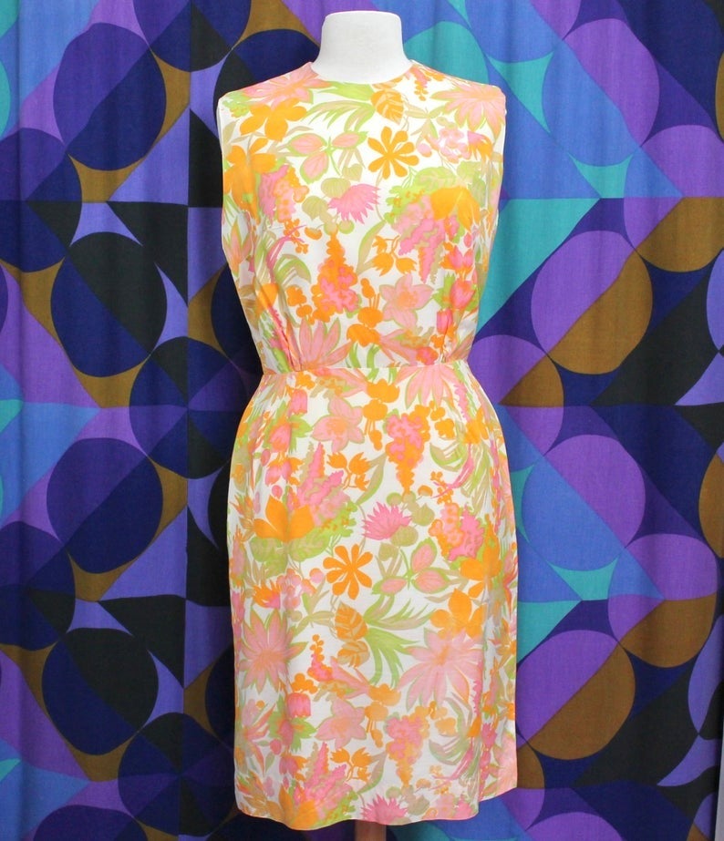 ripitupvintage + Beautiful Vintage 60s Print Summer Dress