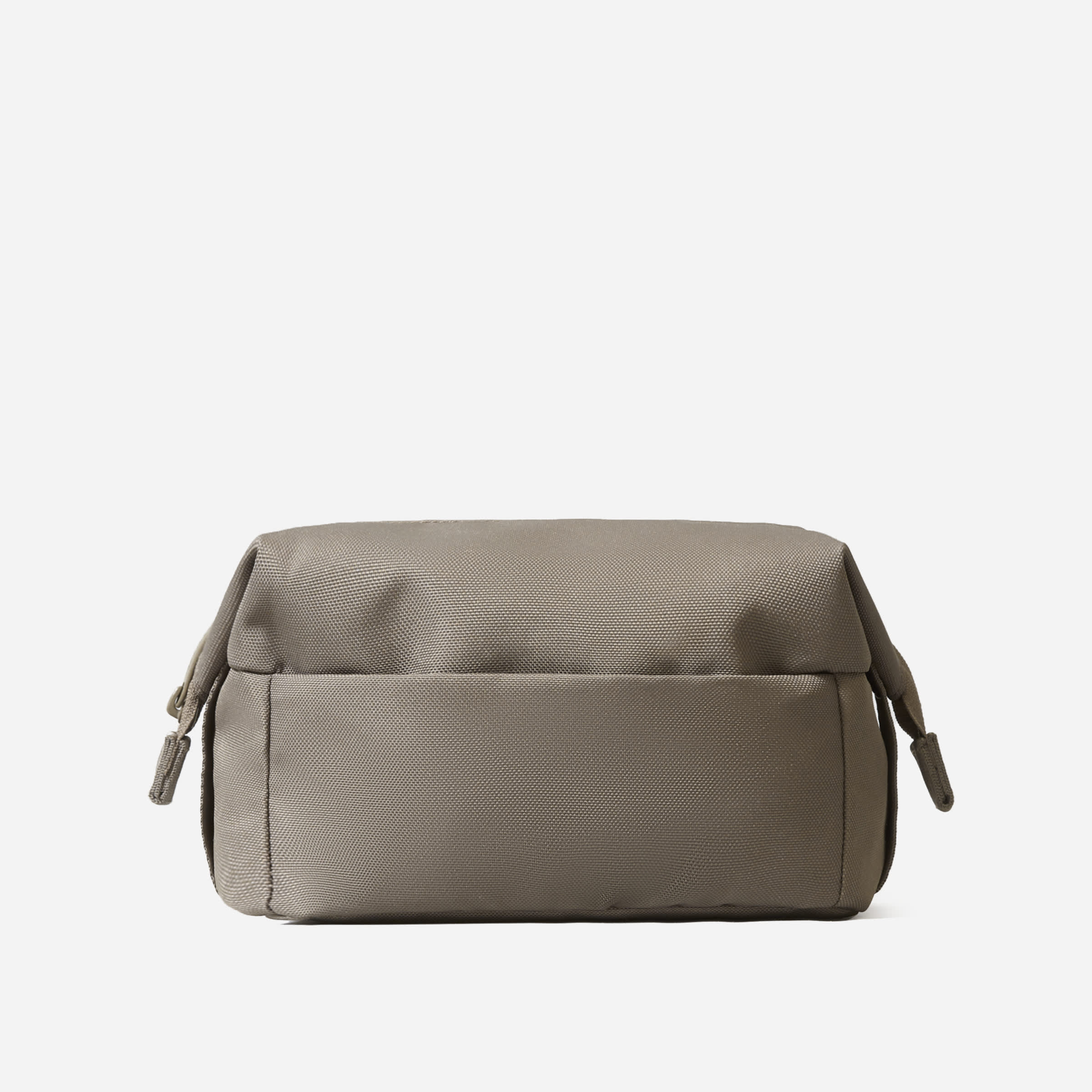 everlane dopp kit