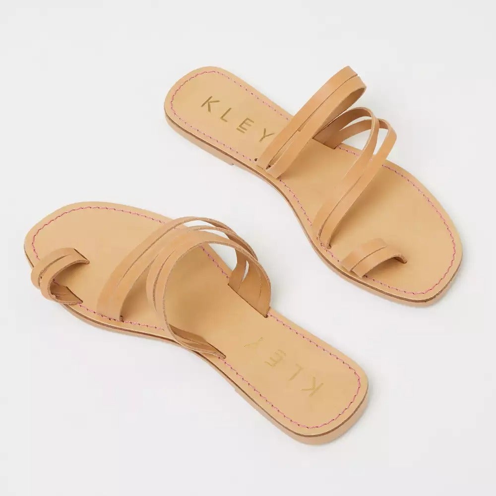 strappy toe loop sandals