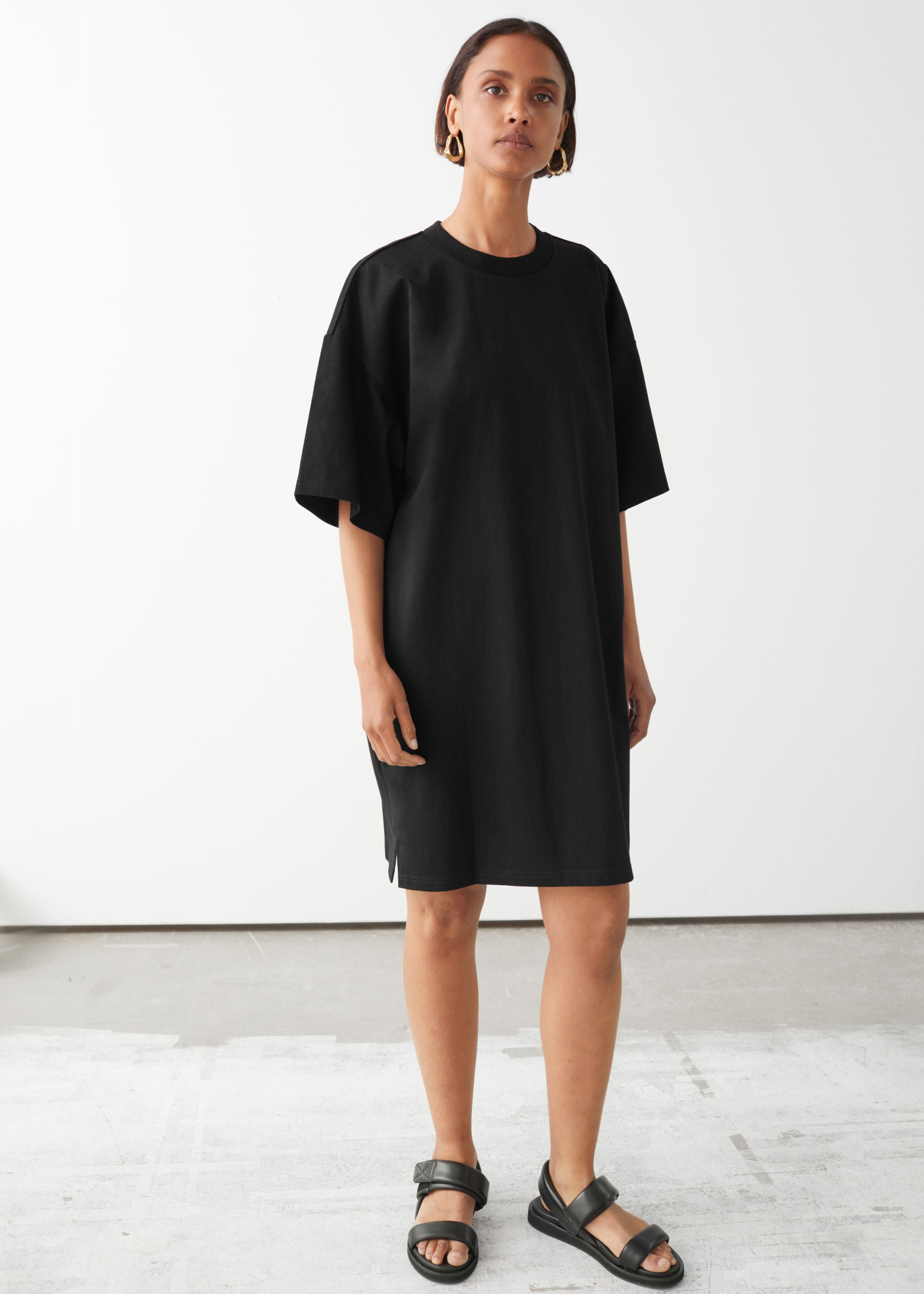 Oversized T-Shirt Dress Trend For Fall Style 2020