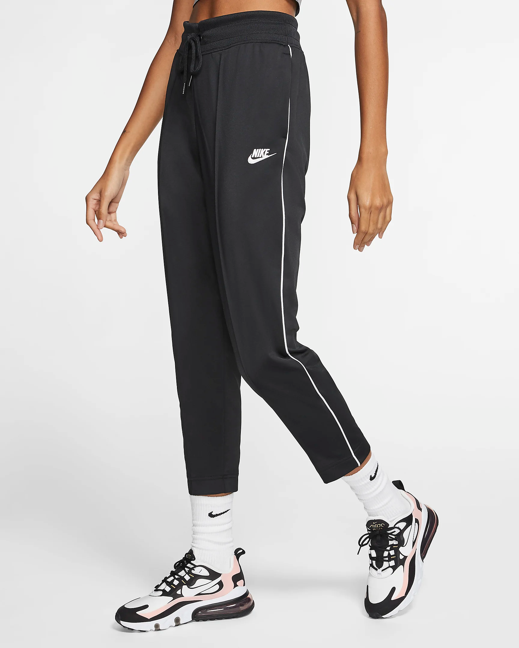 Nike + Sportswear Heritage Pants XS – XXL